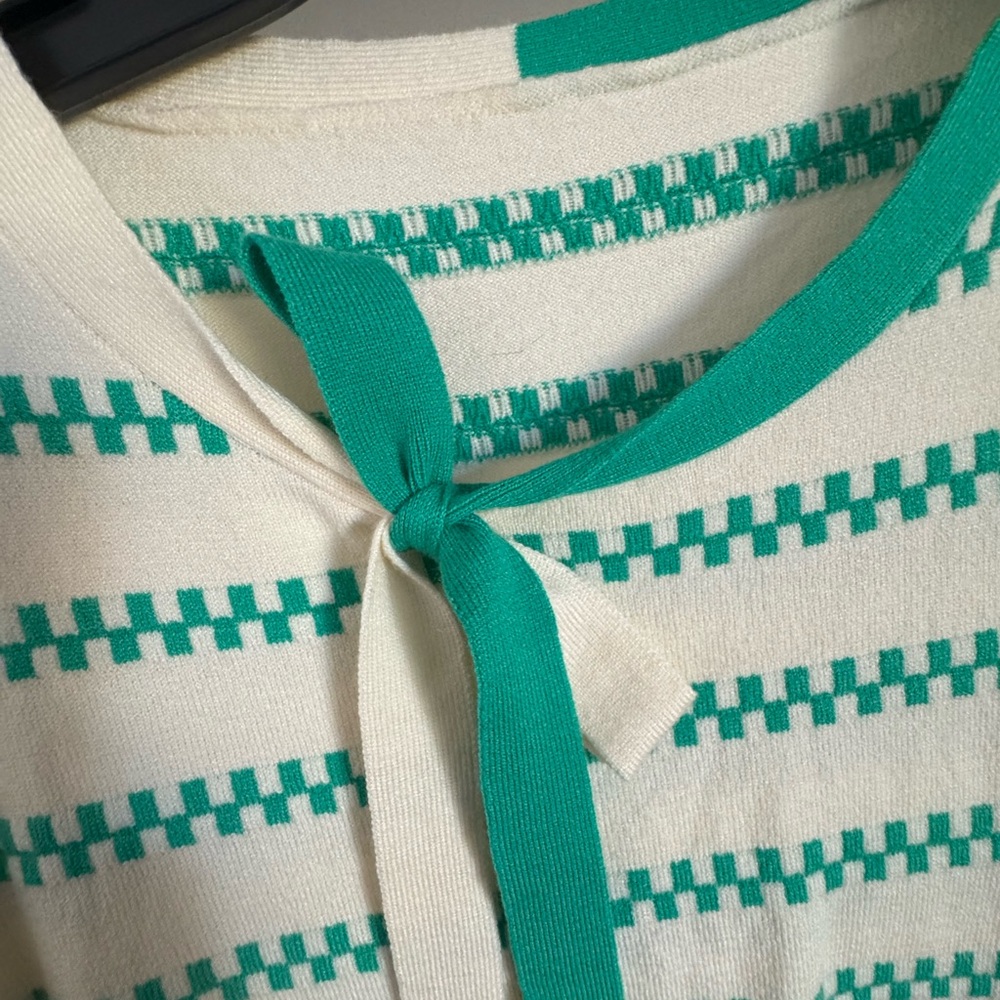Vintage Knit Short Sleeve Sweater - Picture 3 of 6